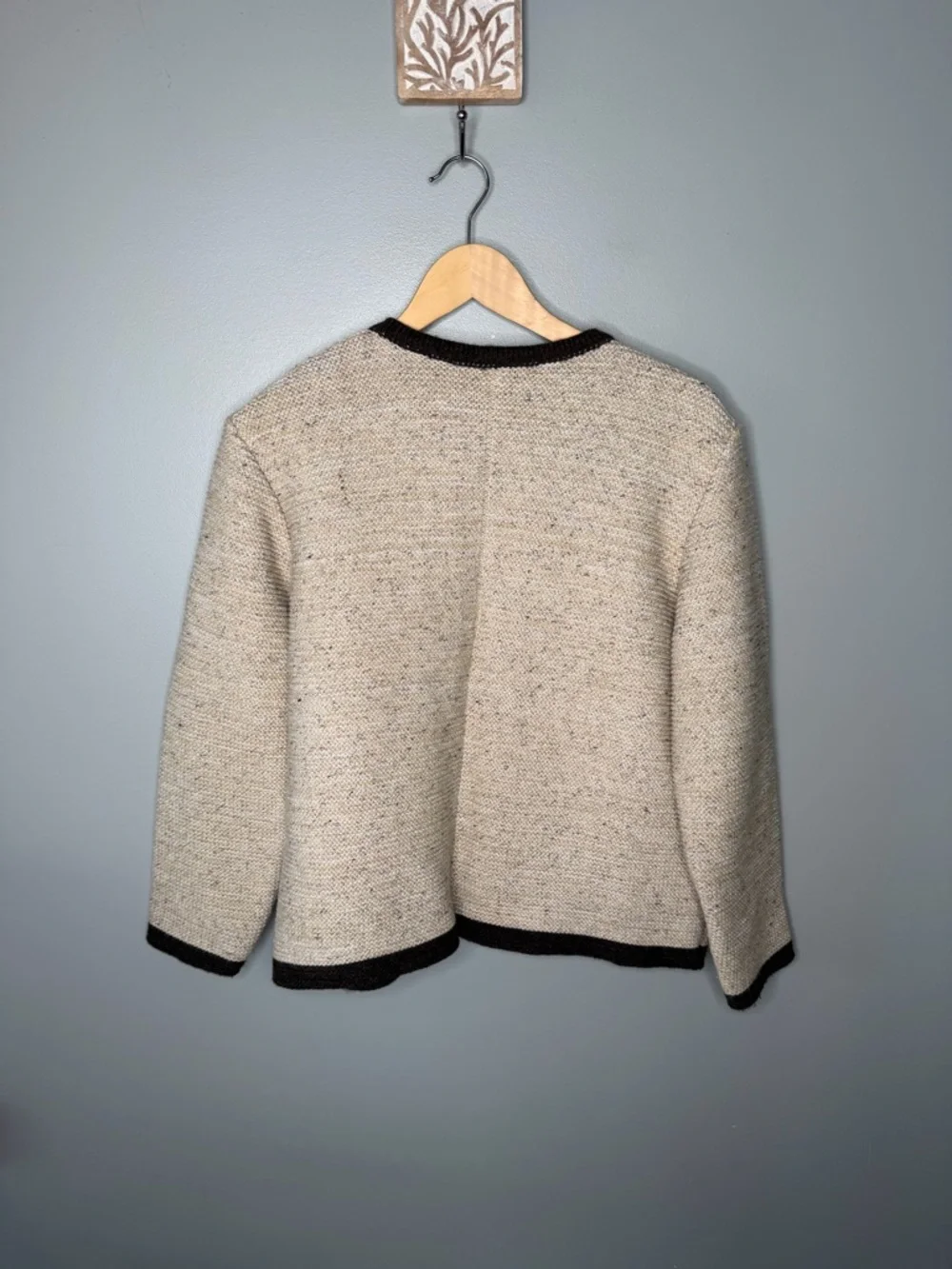 Isar Tratchten Traditional German Wool Silk Blend Cardigan - Picture 3 of 12